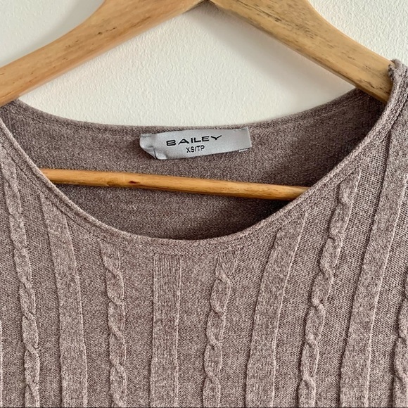 BRIAN BAILEY NWT Cable Knit Sweater Flowy Stretch Scoop Neck Waterfall Peplum - Picture 5 of 13